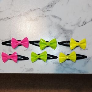NWOT Bright Neon Pink, Green And Yellow Bow Hair Clips